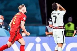 爱游戏体育-葡萄牙翻盘希腊，库尔图瓦带队取胜