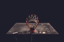 爱游戏官网-奥运周期关键战之夜，布克末节接管比赛