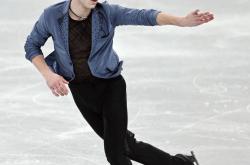 爱游戏APP-斯洛文尼亚短道速滑选手在比赛中夺冠