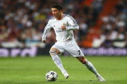 AYX体育赛事-密尔沃基的绝杀密码，当利拉德撕碎骑士的最后防线