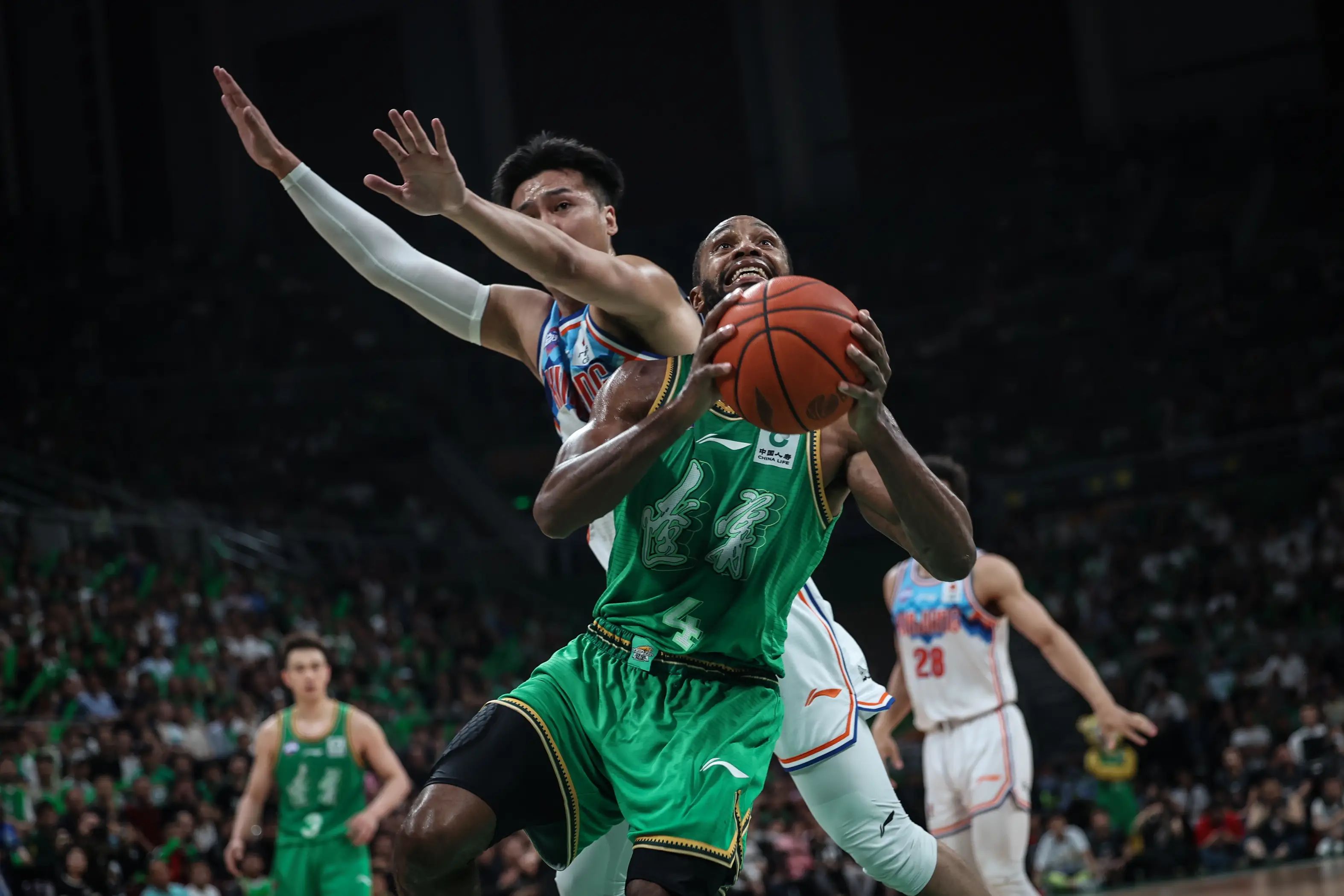 辽宁队再次展现强大实力，取得双杀对手