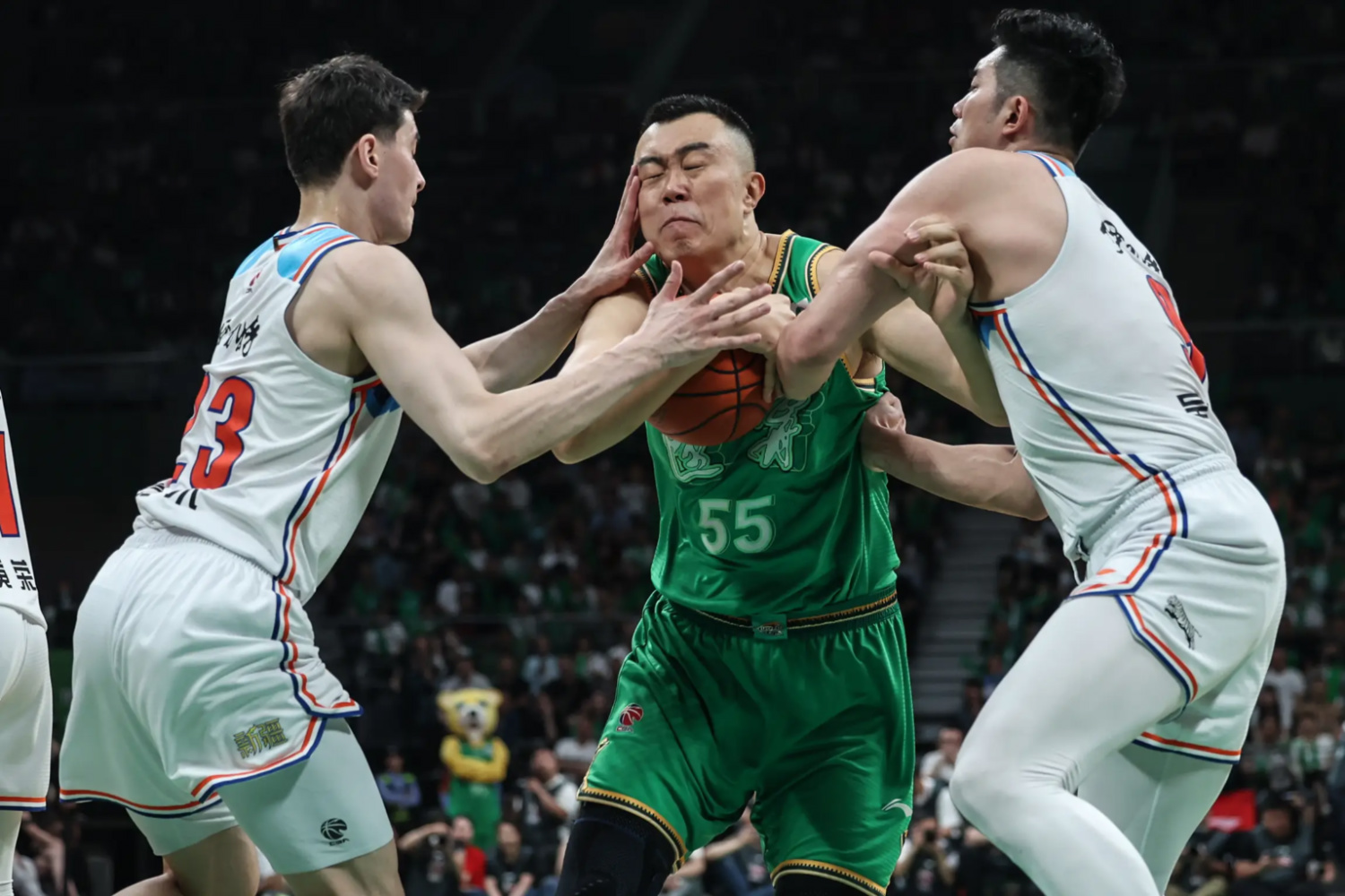 辽宁队再次展现强大实力，取得双杀对手