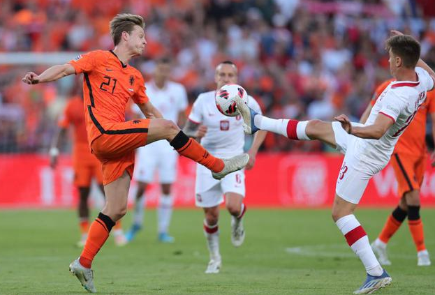 比利时队遇强敌,备战任务艰巨 比利时队遇强敌,备战任务艰巨