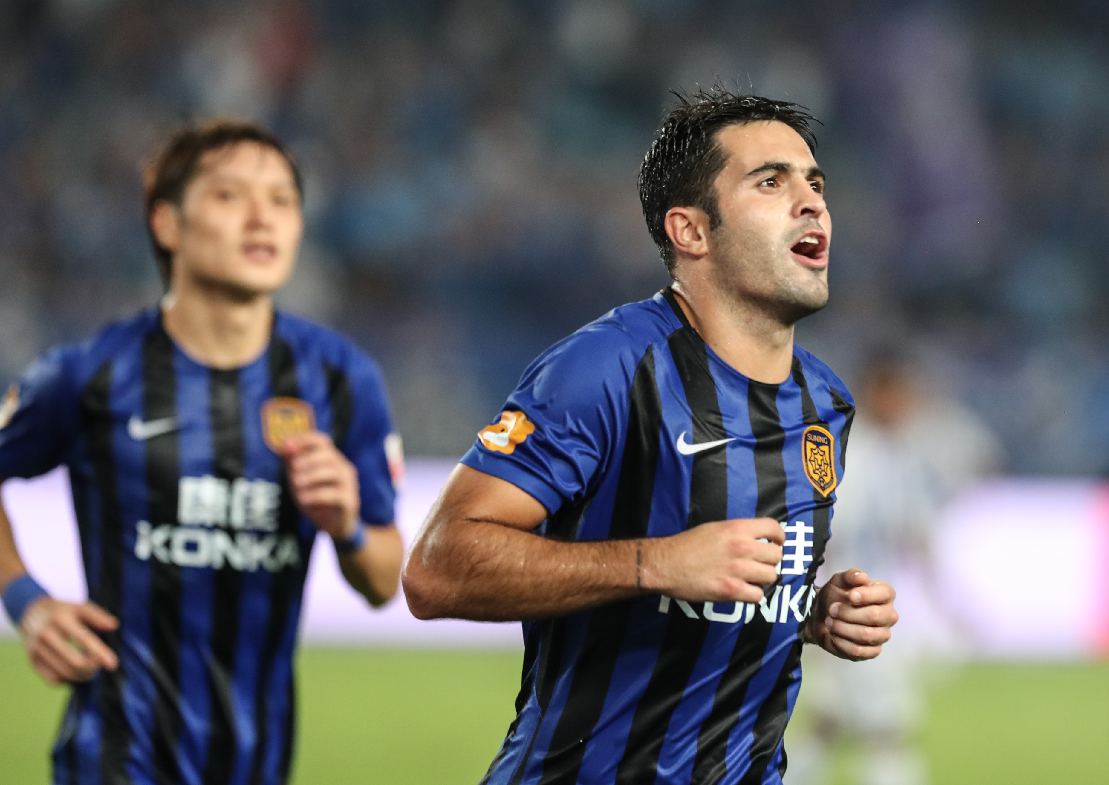 江苏苏宁客场战平广州富力，双方互交白卷