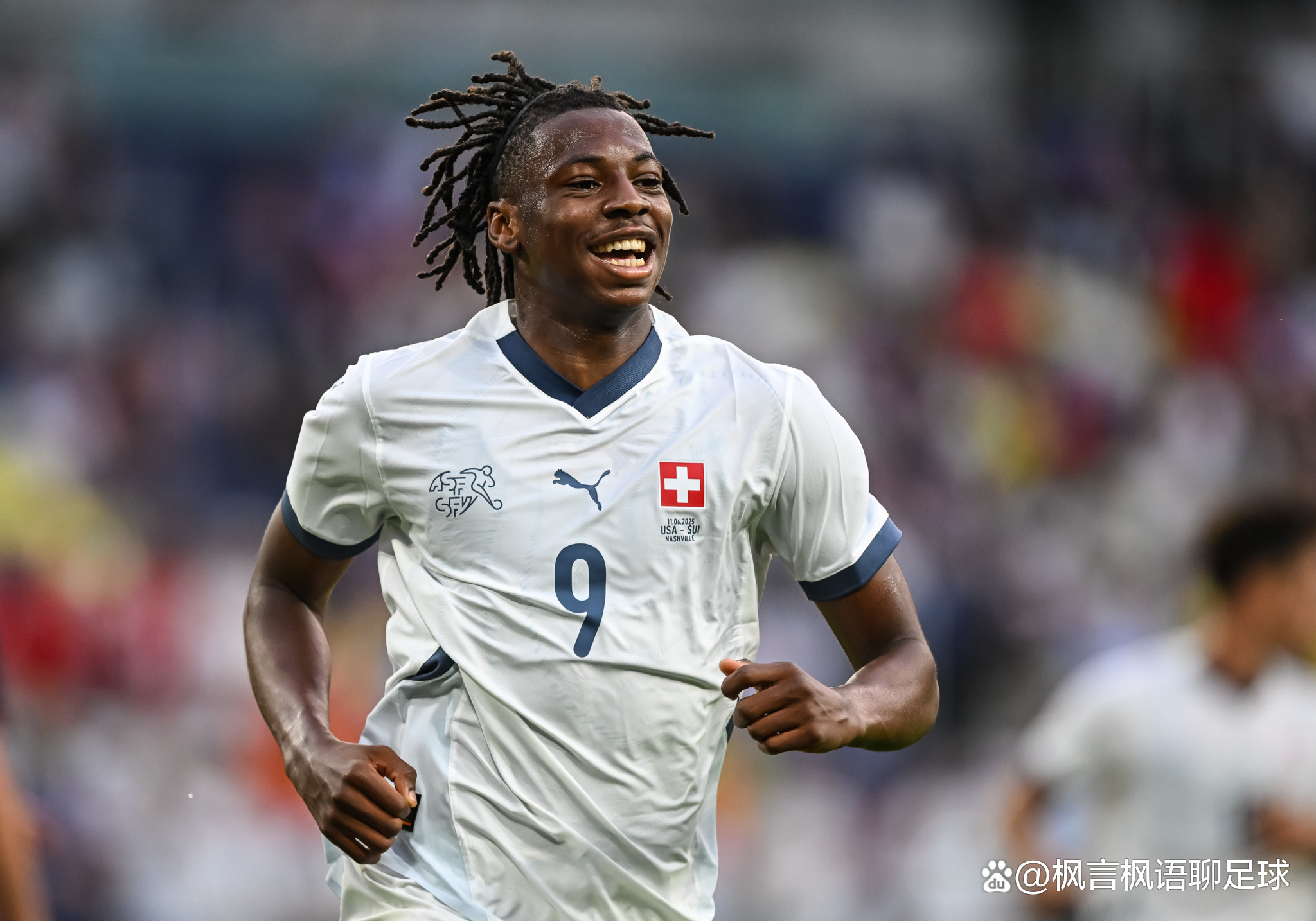 包含弗赖堡力求在客场击败云达不莱梅的词条