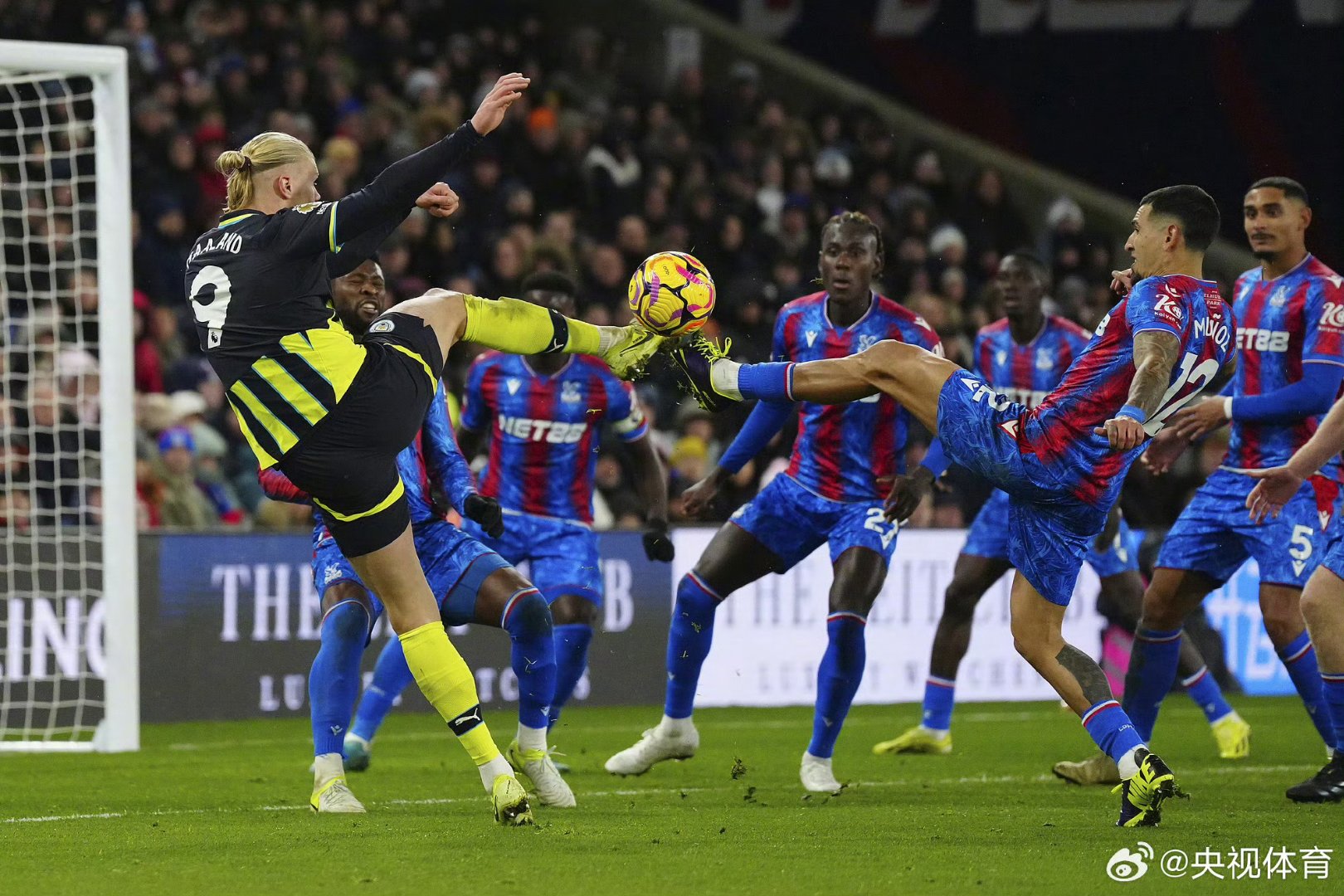 曼城绝杀乌克兰,哈弗茨点燃赛场 曼城绝杀乌克兰,哈弗茨点燃赛场