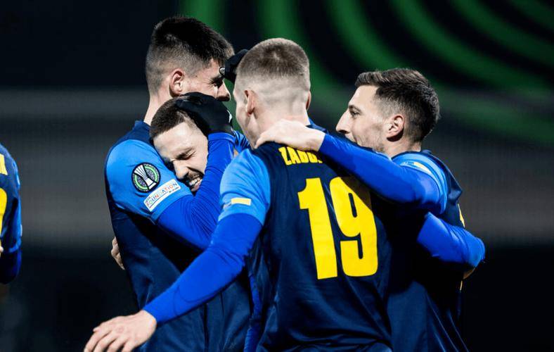 雷恩客场战胜佛罗伦萨，取得重要胜利的简单介绍