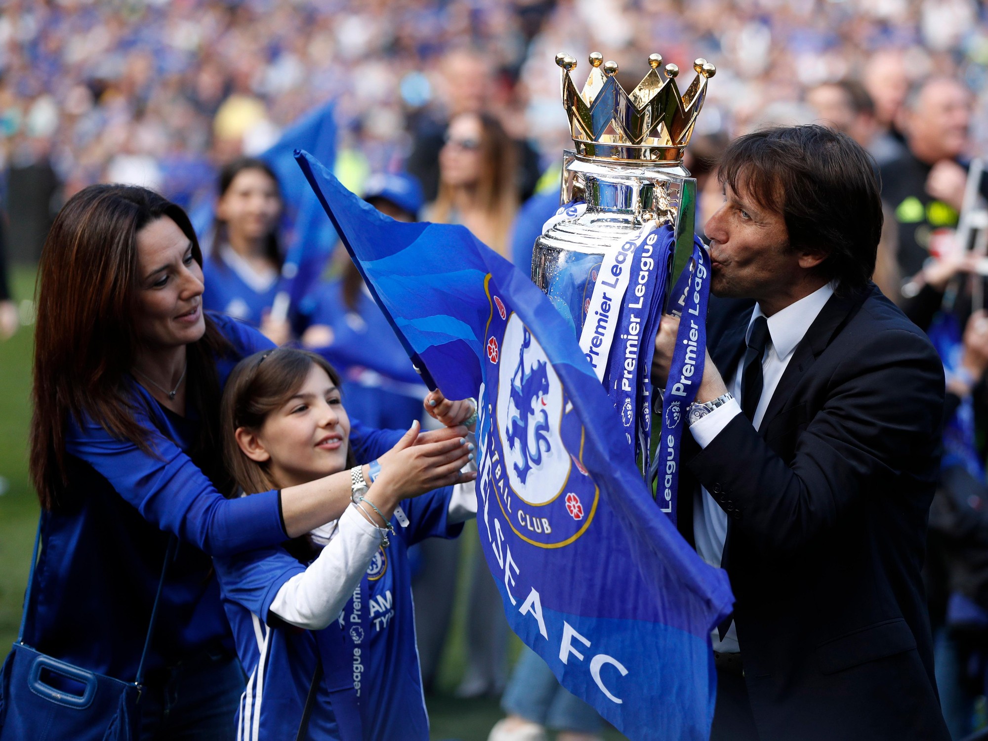 关于比利时血洗意大利，孔蒂三分雨点燃全场的信息