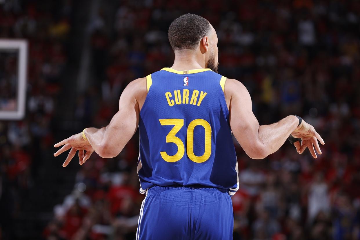 快船险胜太阳，库里高光表现