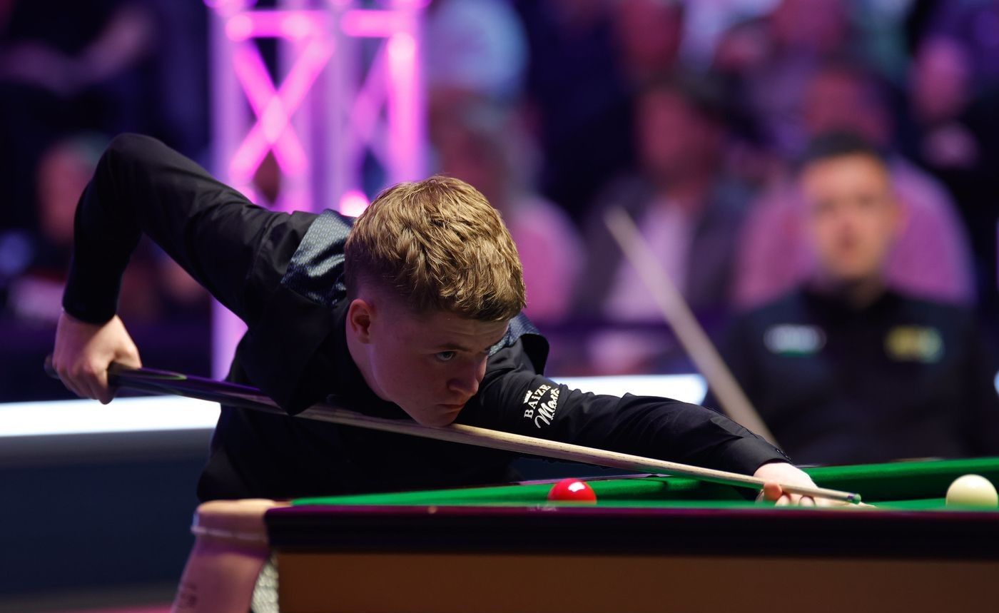 威廉姆斯鏖战红牛车队，周冠宇统治全场的简单介绍